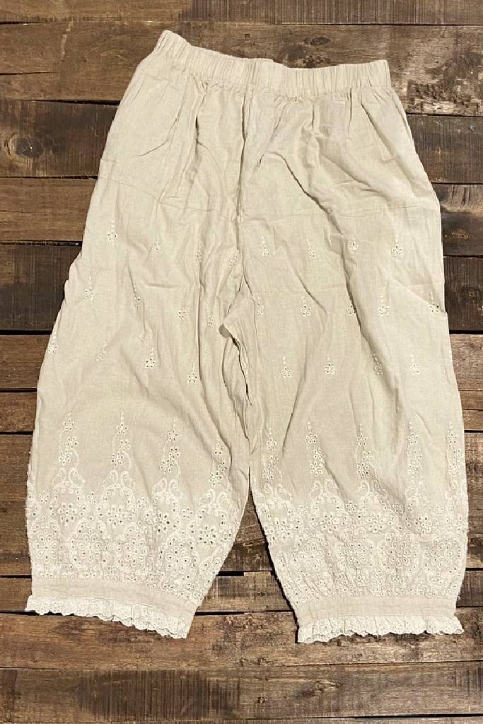Jaded Gypsy Under It All Women's Bloomers in Parchment