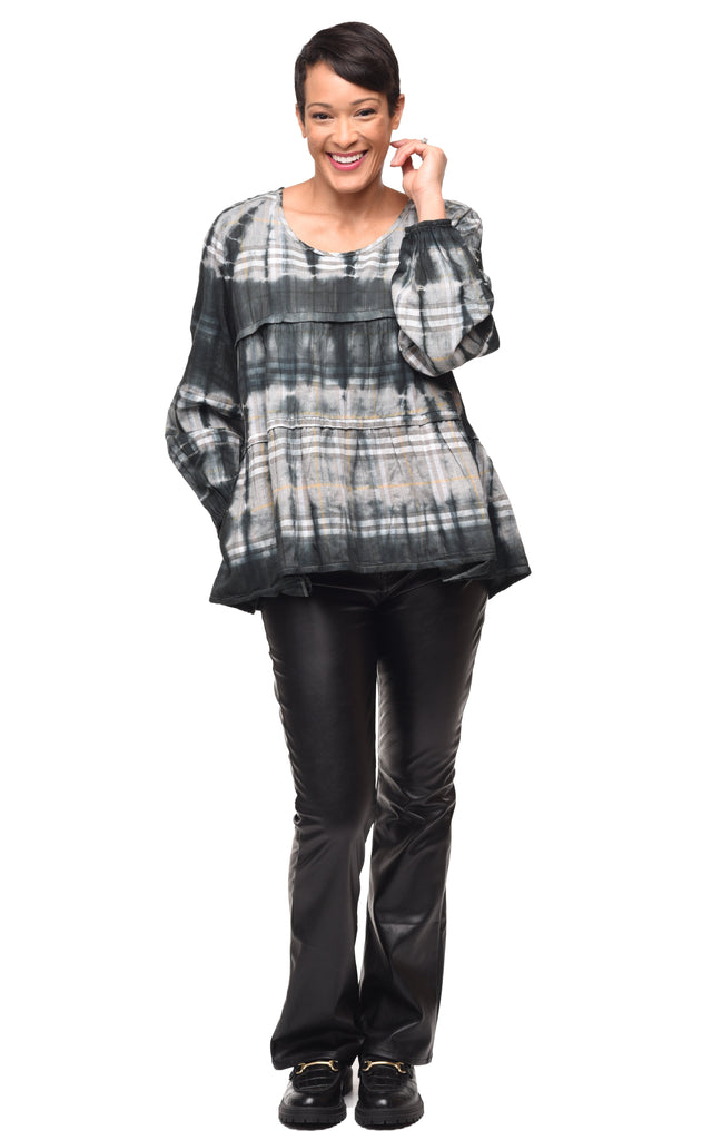 Noelle Flannel Womens Top in Helensburg