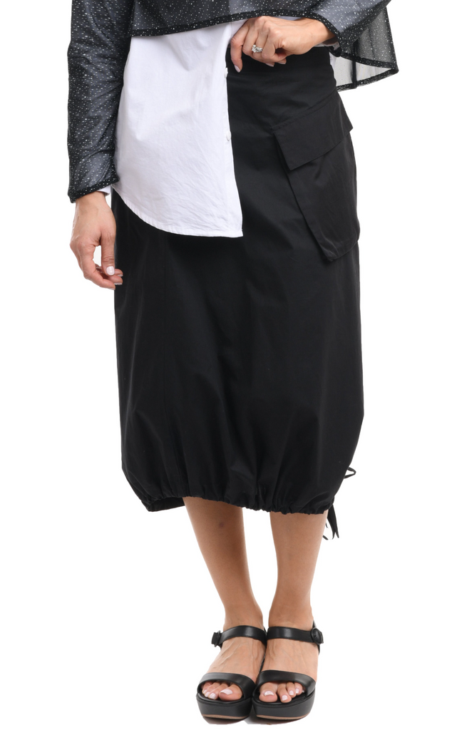 Alberta Womens Skirt in Black