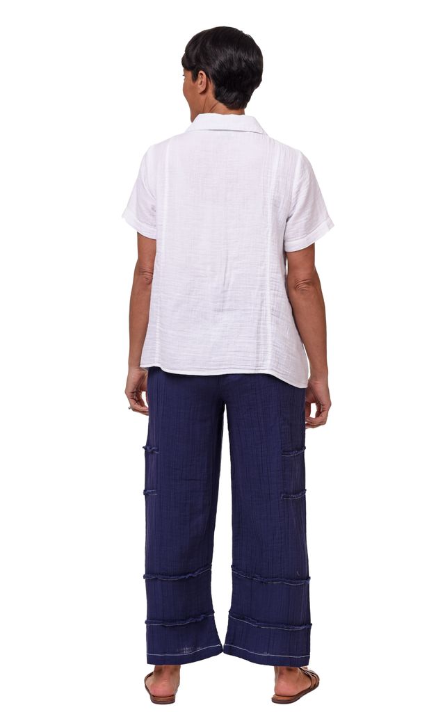 Moira Womens Short Sleeve Cotton Top in White Navy