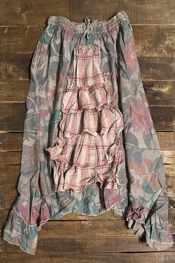 Jaded Gypsy Fields of Dreams Skirt in Faded Garden