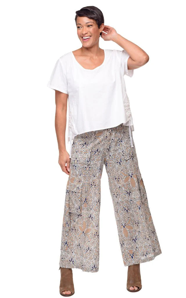 Gwyneth Womens Short Sleeve Pullover Top in White