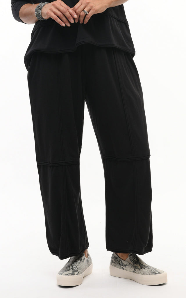 Laila Womens Lounge Pant in Black